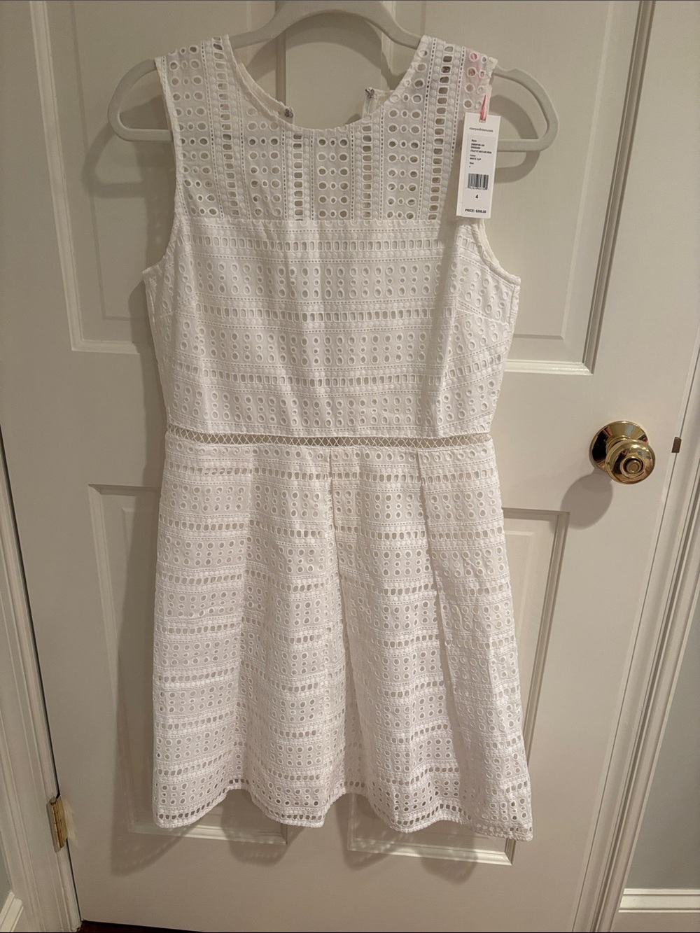 Vineyard Vines White Eyelet Sleeveless Dress